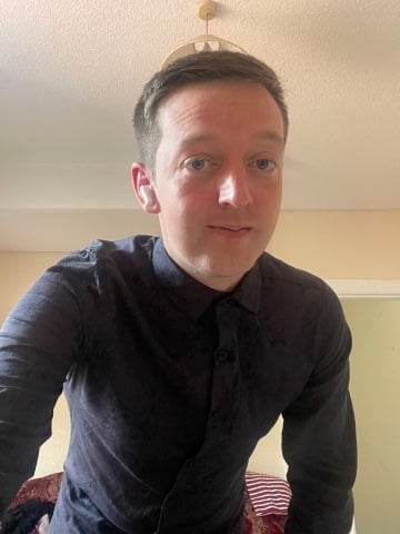 gwhale94 is Single in Swansea, Wales, 2