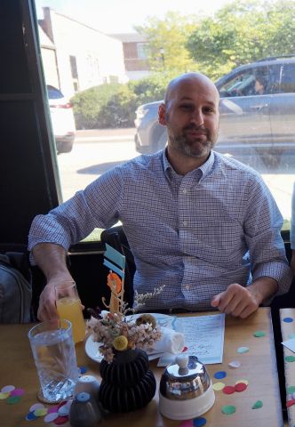 schmity23 is Single in Highland Park, Illinois, 4