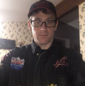 Countryboyjamie32 is Single in Middlebury, Indiana, 6