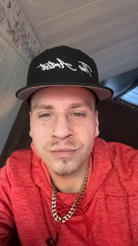 NathanMartin96 is Single in Conneautville, Pennsylvania, 2