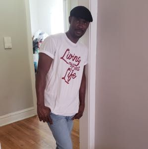 Misedluv is Single in North Chicago, Illinois, 1