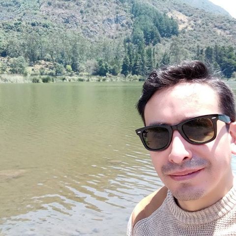 NicoMurillo is Single in Cuenca, Azuay, 1