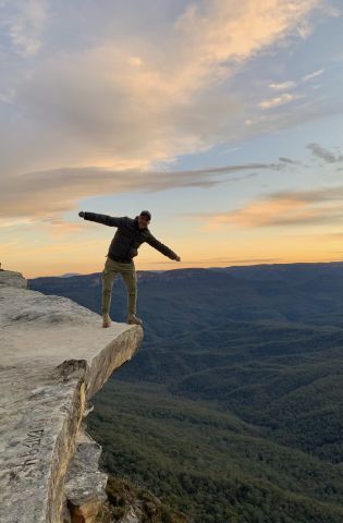 MeSmile44 is Single in Sydney, New South Wales, 2