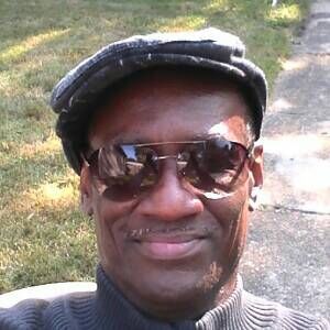 Distinguished is Single in dolton, Illinois, 3