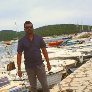 Jamessoy84 is Single in London, England, 1