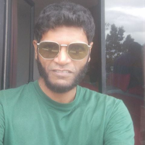 samlovessinging is Single in Aberdeen, Scotland, 4