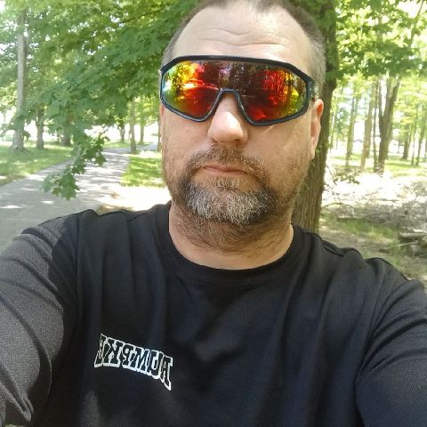 Saylorboy is Single in Batavia, Ohio, 2