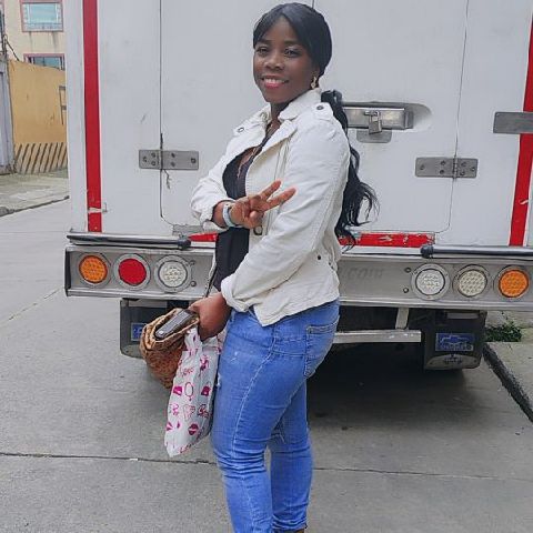 luzdechocolate123 is Single in Bogotá colombia, Australian Capital Territory, 4