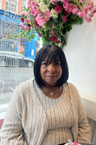 Flojom53 is Single in Croydon, England, 2