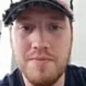 NickB84 is Single in Winterset, Iowa, 1