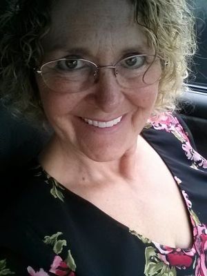 Lynnettew is Single in WAYNESBORO, Pennsylvania, 1