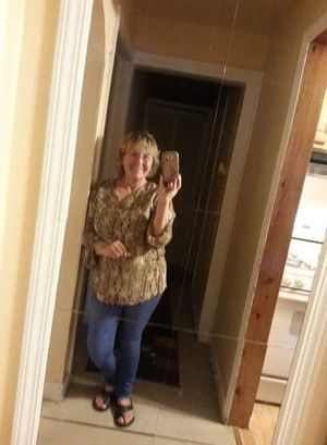 Lynnettew is Single in WAYNESBORO, Pennsylvania, 4