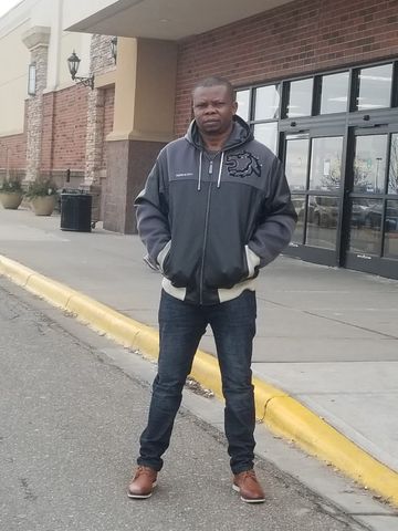 Larry0428 is Single in NE Minneapolis, Minnesota, 1