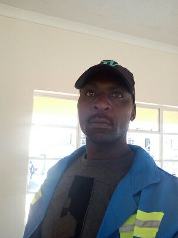 Reyy is Single in Harare, Mashonaland East, 1