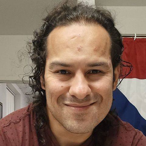 IzzyRizzy77 is Single in Chicago, Illinois, 3