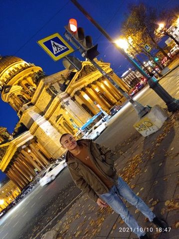 Azaboyjoy is Single in Бишкек, Bishkek