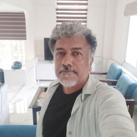 Bluerealm is Single in Travelling, Karnataka, 2