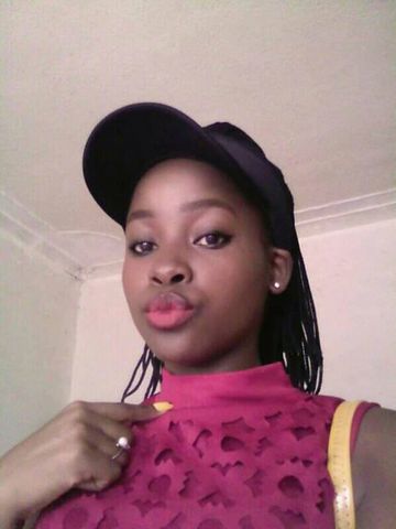 KellyG is Single in Glenview, Mashonaland Central, 1