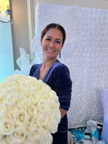 Missleila is Single in New York, New York, 5