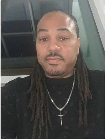 ErnestoWhite305 is Single in Miami, Florida, 3