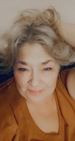 Deb712 is Single in Sioux city, Iowa, 2