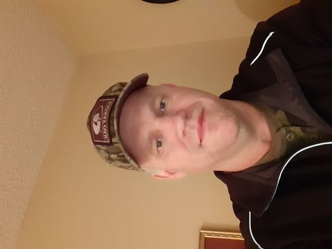 Traditionalman is Single in Raymore, Missouri, 4