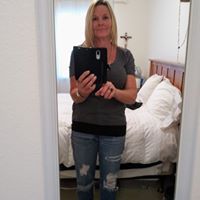 Shelleyannbrine2 is Single in Vista, California, 1