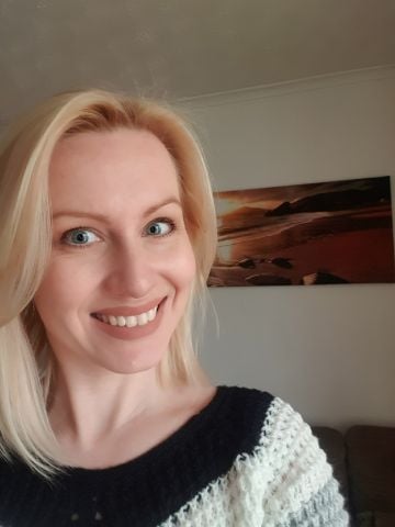 DarlaJ is Single in Burmuda, Yukon Territory, 1