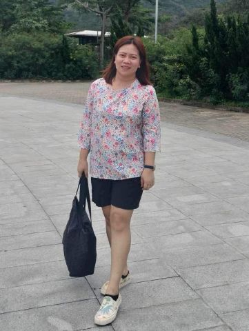 Tania27