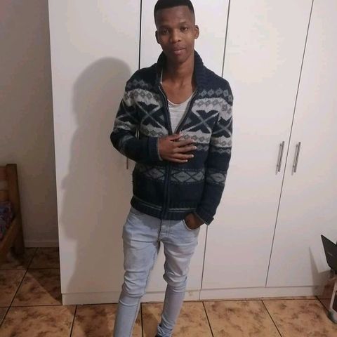 AfikileDingile24