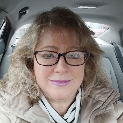 Yahshua is Single in Minnetonka, Minnesota, 1