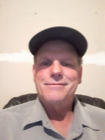 MTHappyCamper is Single in Missoula, Montana, 1