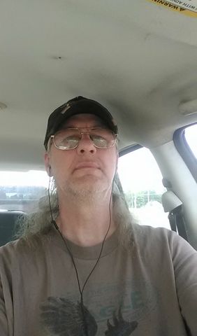 computerlover is Single in Evansville, Wyoming, 4