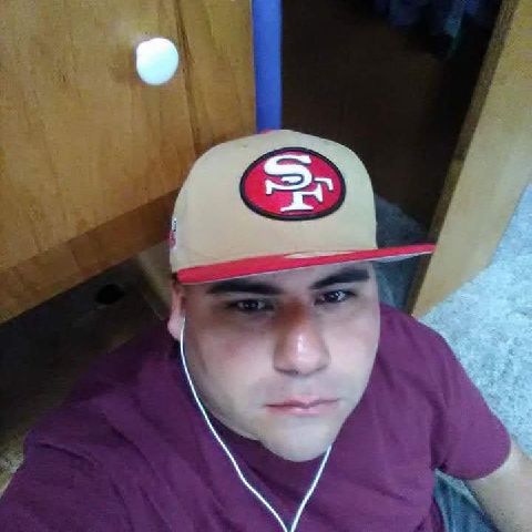 Ilovejusus31 is Single in Homedale, Idaho, 6