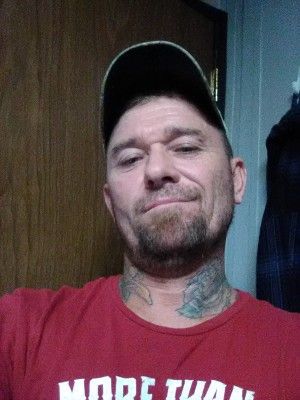 Nate1974 is Single in Edgerton, Kansas, 1