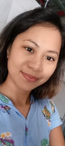 Yvonne33