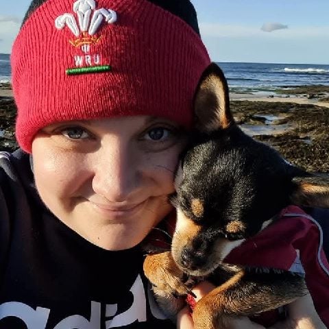 Shona0 is Single in Glasgow, Scotland, 2