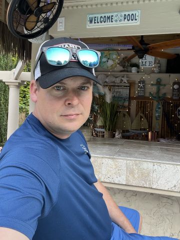 beachguy29 is Single in San Diego, California, 4