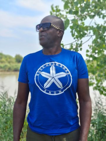 TT12345 is Single in Kent, England, 3