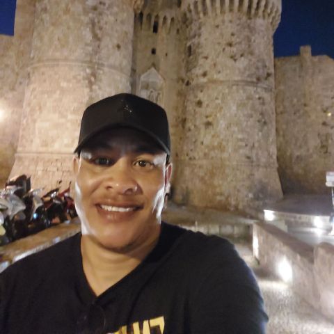 Mikezulfy is Single in Amsterdam, Noord-Holland, 2