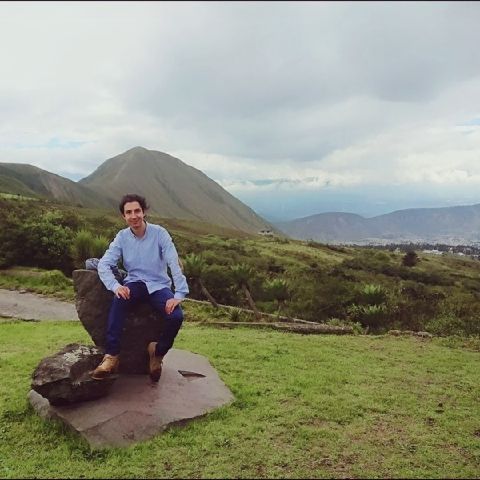 Davo87 is Single in Quito, Pichincha, 3