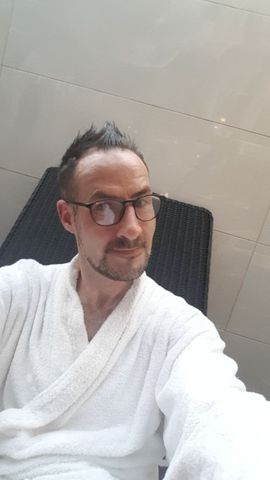 Andyj19777 is Single in Cheshire, England, 2