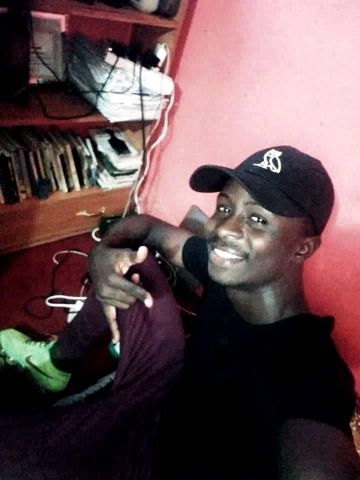 Varneyjr is Single in Monrovia, Montserrado, 3