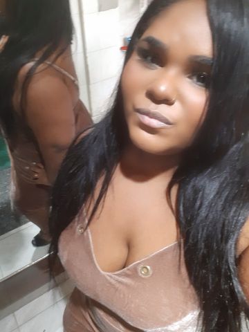 Camila_CB