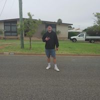 BenClothier is Single in Broken Hill, New South Wales, 1