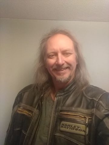 rex77 is Single in Silver City, New Mexico, 1