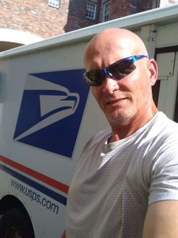 Mailmangod is Single in Ashland city, Tennessee, 1