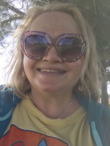 vira777 is Single in Porter Ranch, California, 4