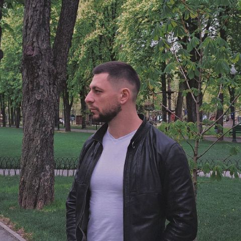 Maxim_