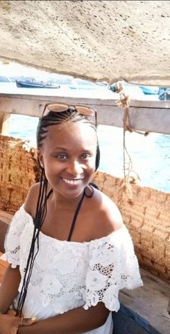 Waithira28